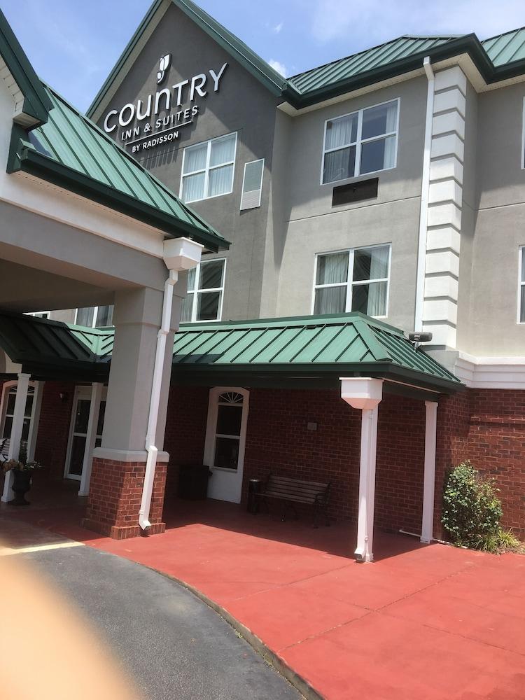 Baymont By Wyndham Sumter Hotel Bagian luar foto