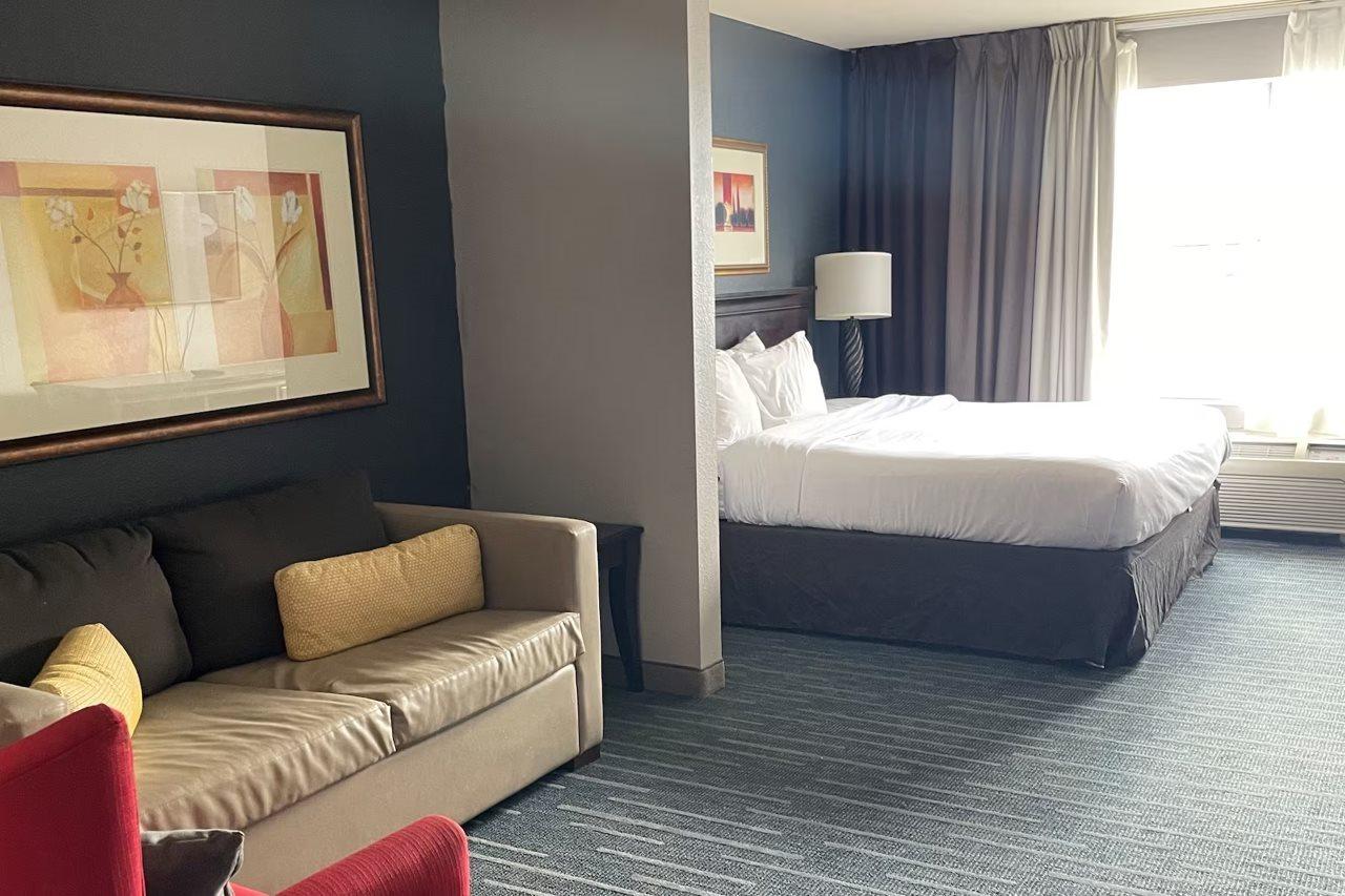 Baymont By Wyndham Sumter Hotel Bagian luar foto